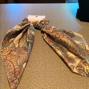 Express hair  Scrunchie